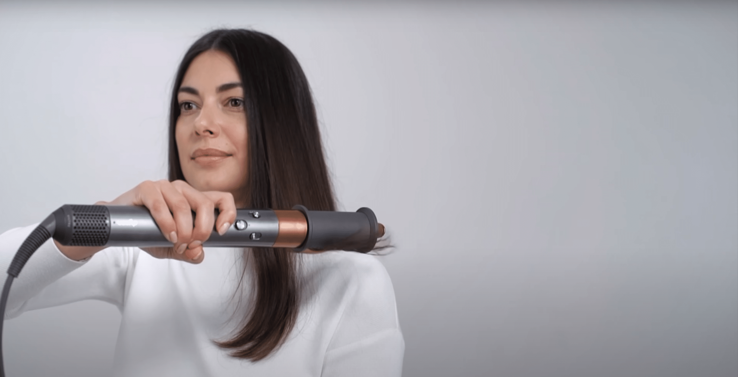 dyson airwrap corrale